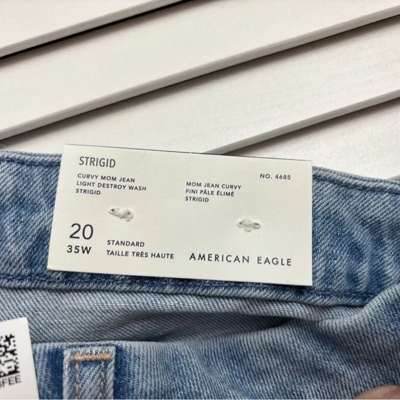American Eagle Women’s Strigid Curvy Ripped Mom Jeans, Multiple Plus Sizes, NWT - Picture 11 of 12